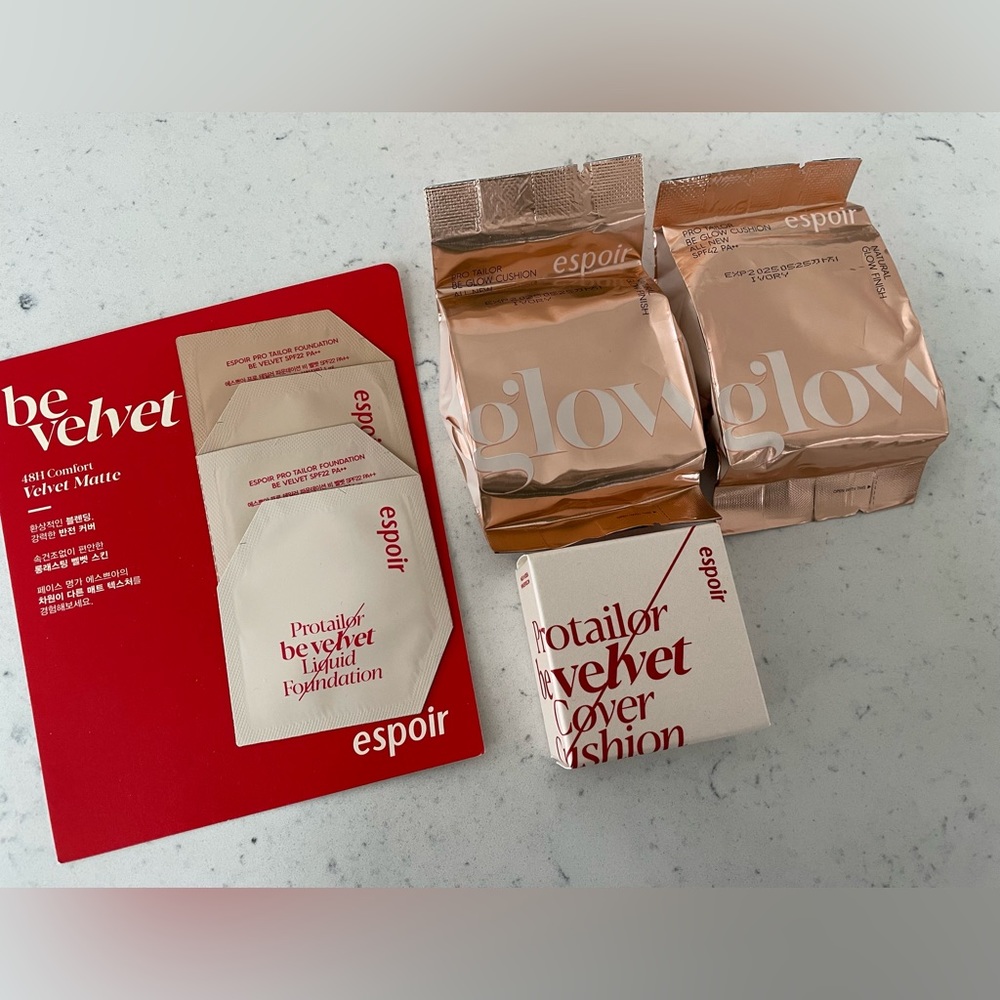 Espoir Pro Tailor Be Glow Cushion - Korean Foundation Makeup - IVORY
